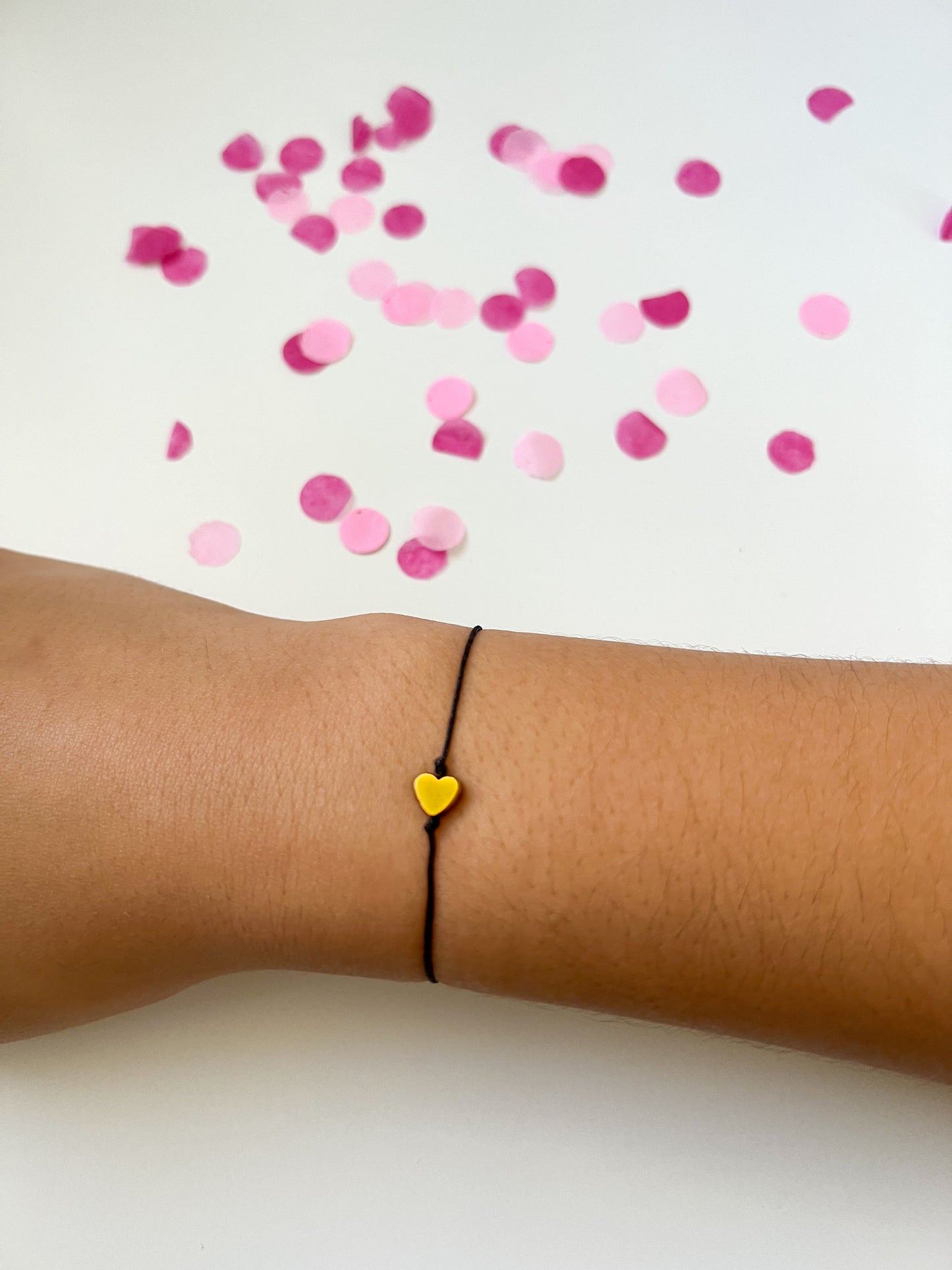 Pulsera ajustable con corazón