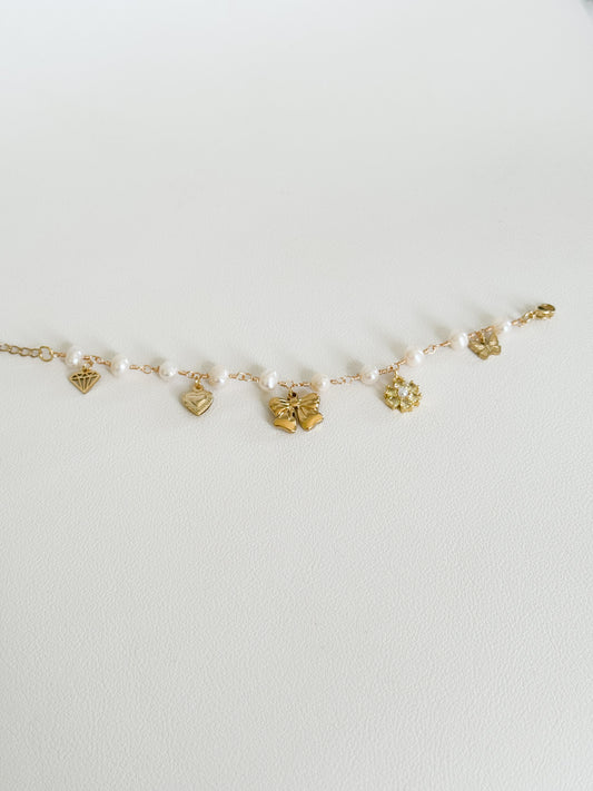 CHIC Pearl Charm Bracelet